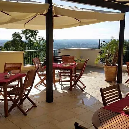 Tenuta Serra Peccatori Specchia