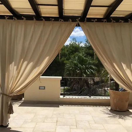 Alloggio per agriturismo Tenuta Serra Peccatori *