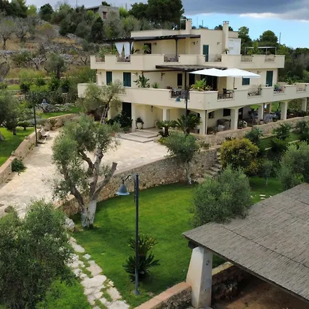 Tenuta Serra Peccatori Alloggio per agriturismo Specchia