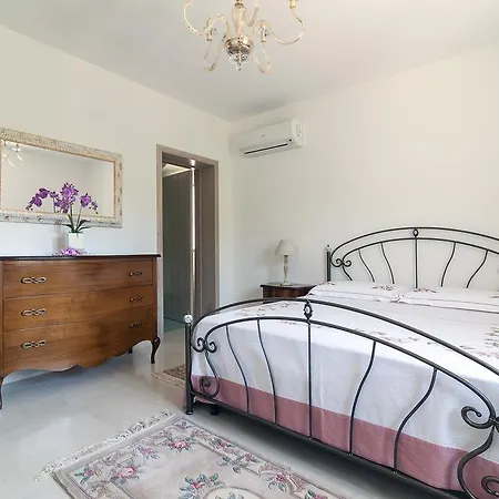 Tenuta Serra Peccatori * Specchia