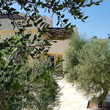 Tenuta Serra Peccatori * Specchia