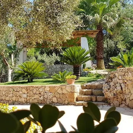 Tenuta Serra Peccatori Alloggio per agriturismo Specchia